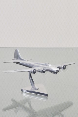 Maquette d’avion Forteresse B-17 (Boeing)