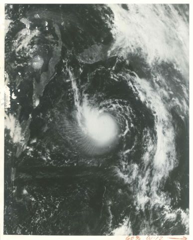 NASA L’Ouragan Gladys vu depuis l’espace