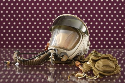 Casque soviétique GSh-4 utilisé par les pilotes de MIG-19 et…