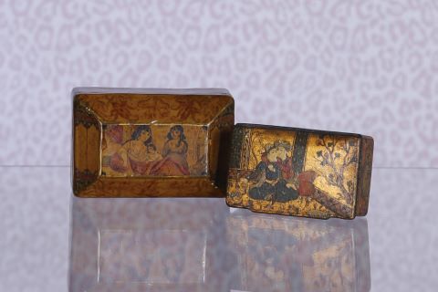 Boîte couverte à pans coupés