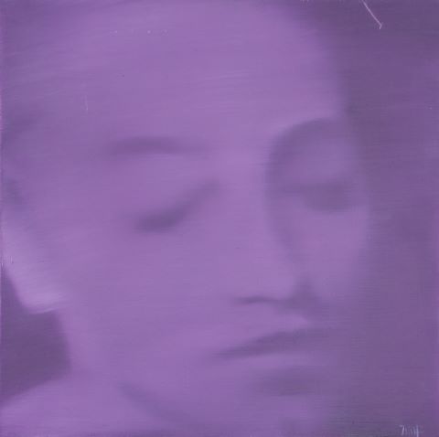 Visage violet