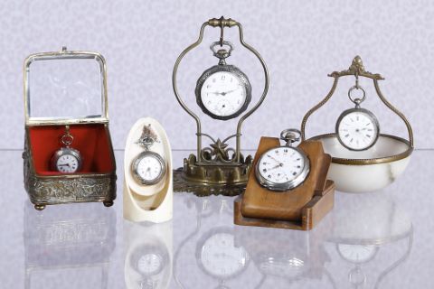 5 porte-montres