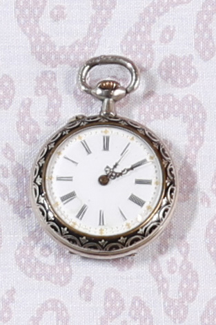 2 montres de col