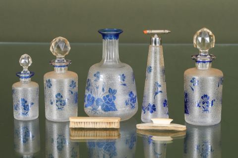 Garniture de toilette