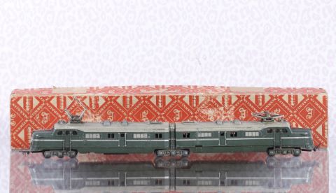 Autorail DL 800