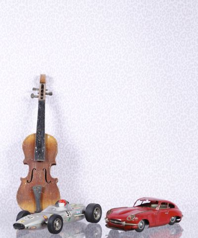 Ensemble de jouets divers