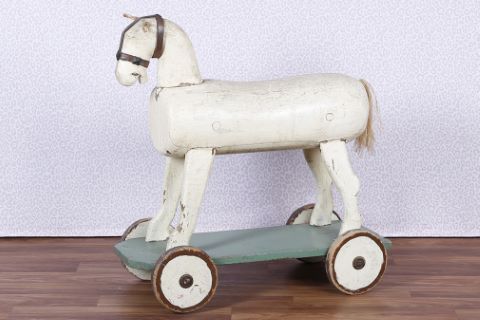 Cheval de Salon