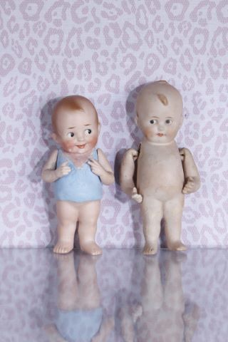 Deux bébés