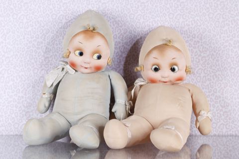 Couple de poupées