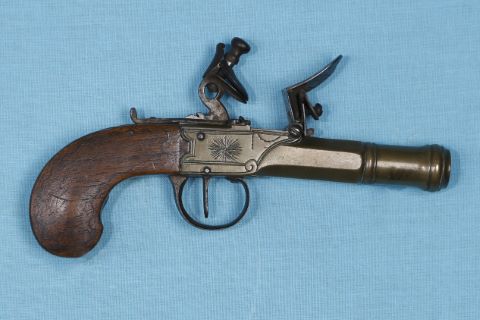 Paire de pistolets de marine à silex