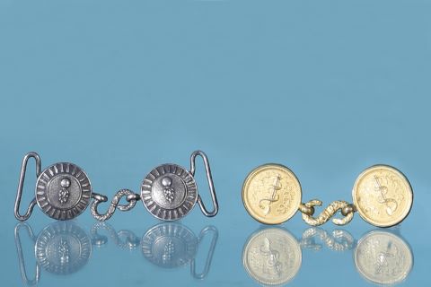 Deux paires de boucles-agrafes