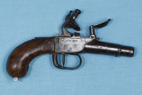 Pistolet de poche à silex
