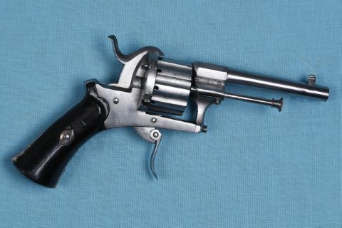 Revolver Chaineux