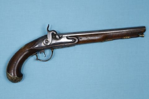 Pistolet d'arçon converti à percussion
