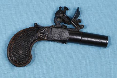 Pistolet de poche à silex
