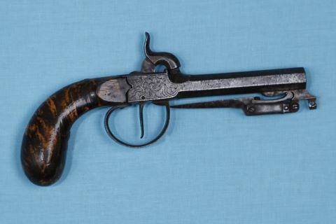 Pistolet à percussion