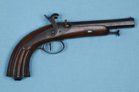 Pistolet de demi arçon à percussion