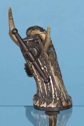 Sertisseur de cartouches de chasse