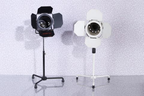 Suite de 2 projecteurs lampes