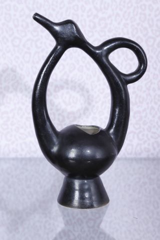 Pichet zoomorphe
