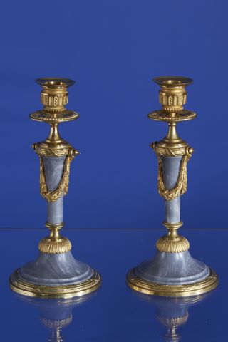 Paire de bougeoirs