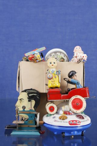 Japon, Allemagne... Important ensemble de jouets...