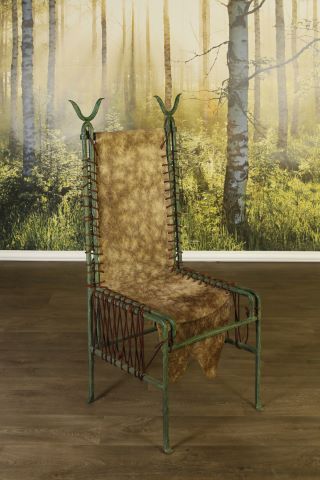 Chaise Barbare