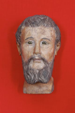 Tête de saint personnage