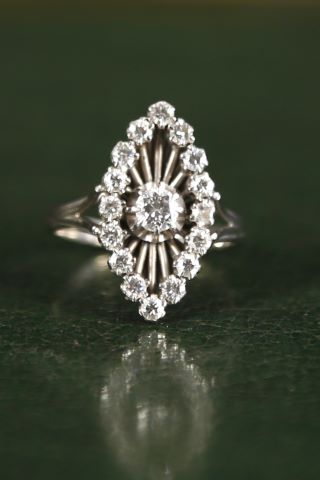 Bague marquise