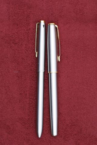 Parker Parure Sonnet stylo plume et stylo bille 4...