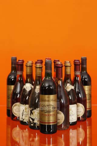 Ensemble de 19 bouteilles
