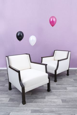 Paire de fauteuils de style Art déco