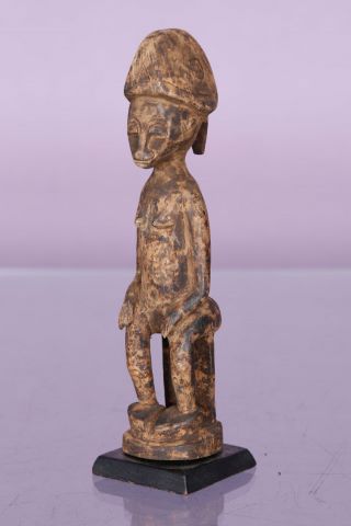 Baoulé, Côte d’Ivoire Statuette assise