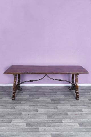 Grande table de milieu
