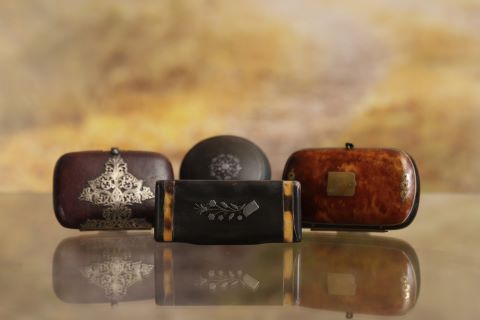 Ensemble de 4 boîtes / étuis