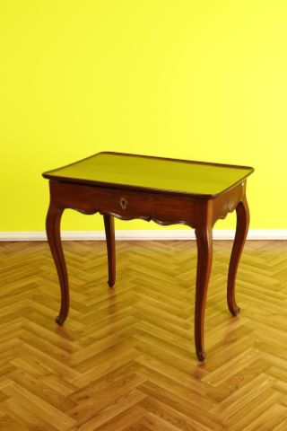 Table cabaret