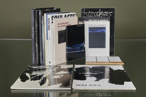 17 catalogues