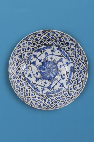 Grand plat rond dit de kubatchi