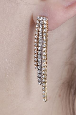 Paire de pendants d’oreille ligne