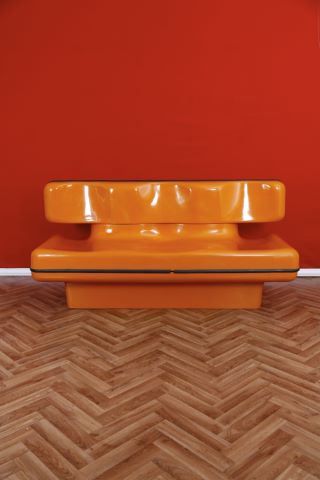 Banc orange à 3 places