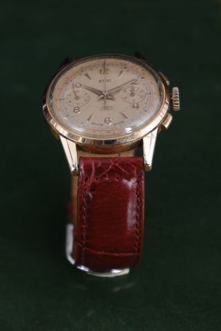 Montre chronographe de poignet