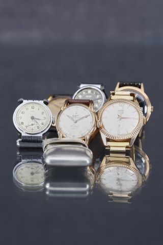 6 montres bracelet d’homme