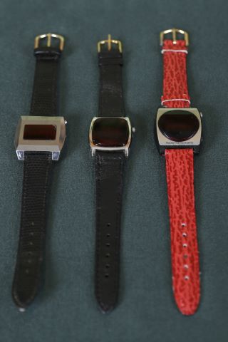 Ensemble de 3 montres à diode