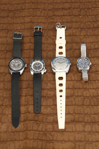 Ensemble de 4 montres-bracelet sport