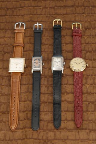 Ensemble de 4 montres bracelet