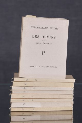 L’Alphabet des lettres, 9 volumes d’une...
