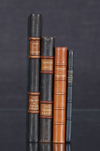 4 livres