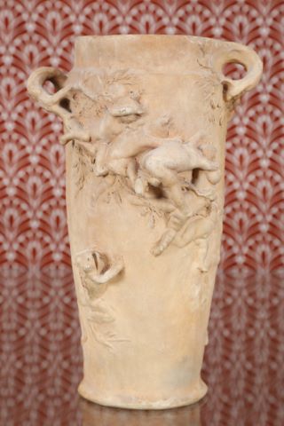 Joseph Chéret (1838-1894) Vase