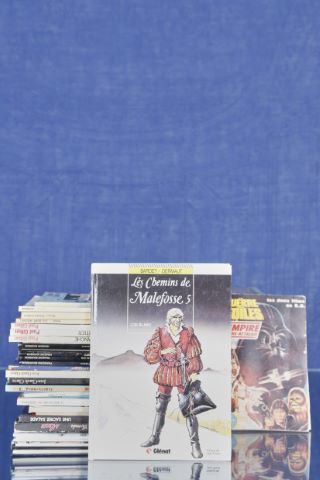 Ensemble de 60 albums