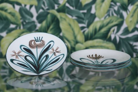Ensemble de 4 petites assiettes